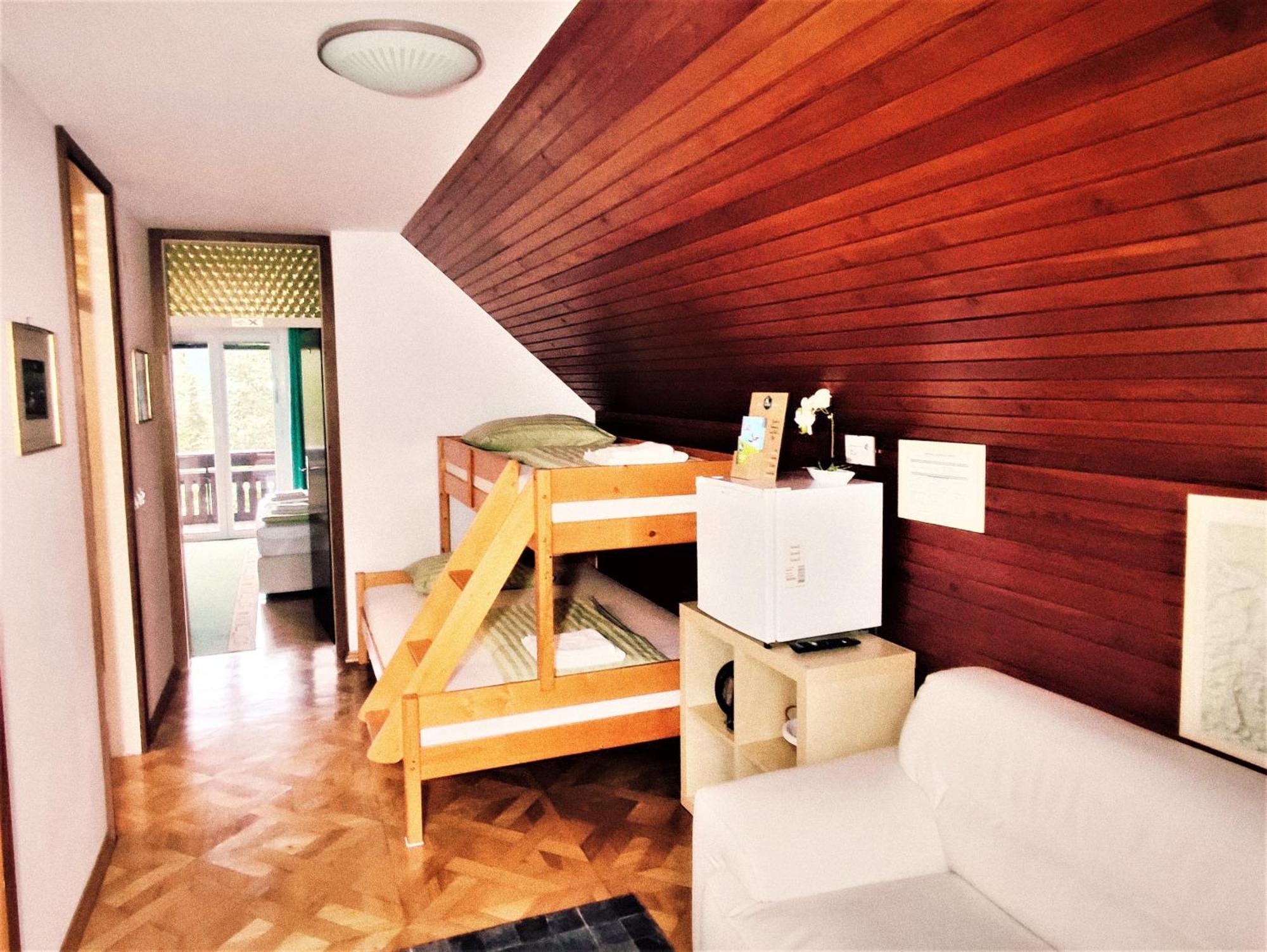 Tourist House Capricorn Appartement Bled Buitenkant foto